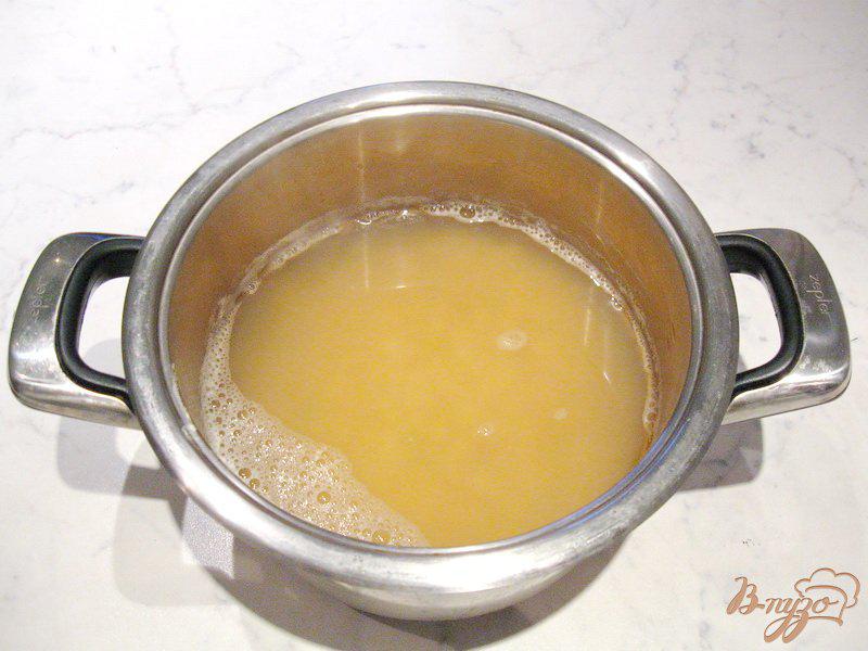 Фото приготовление рецепта: Постный гороховый суп с гренками и маслинами шаг №2