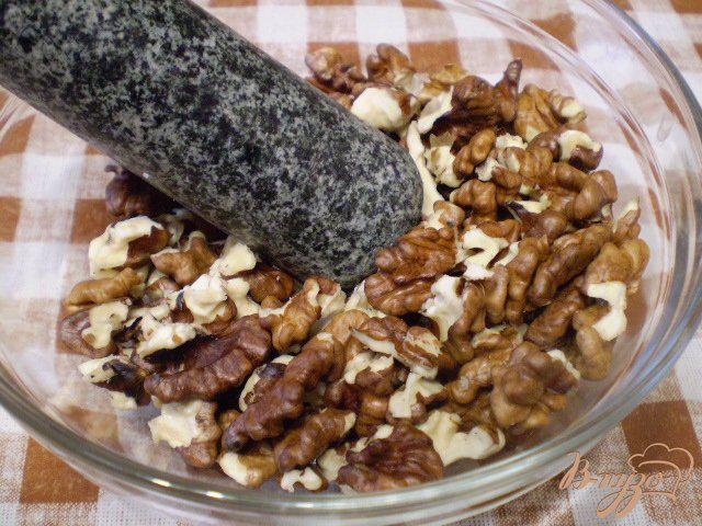 Фото приготовление рецепта: Булочки с орехами и какао шаг №6