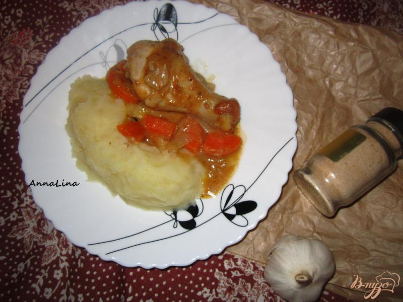 Фото приготовление рецепта: Куриные голени с арахисовым соусом шаг №6