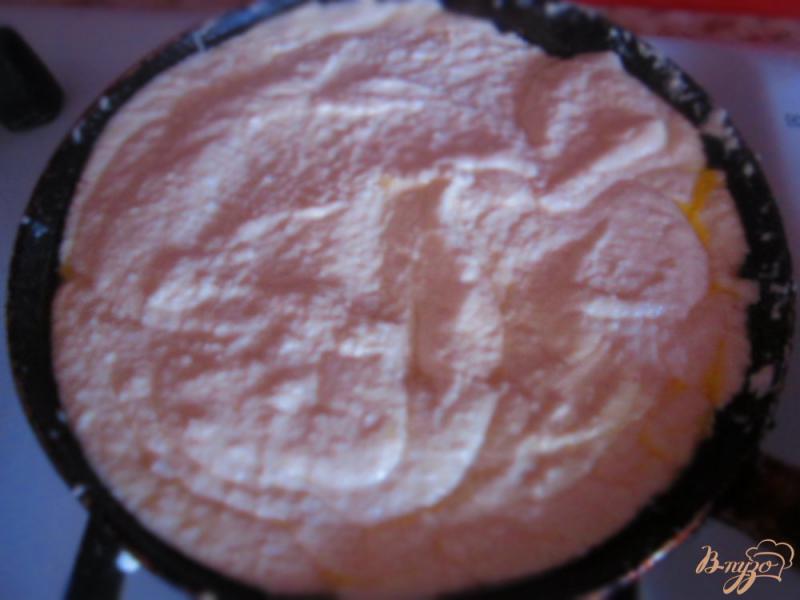 Фото приготовление рецепта: Закуска «Сырные снежинки» шаг №3