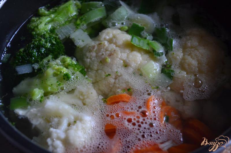 Фото приготовление рецепта: Суп-пюре с  овощами  и рыбными консервами шаг №1
