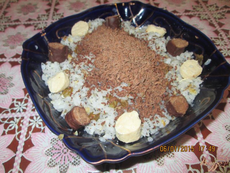 Фото приготовление рецепта: Кутья из риса с макои и изюмом шаг №5