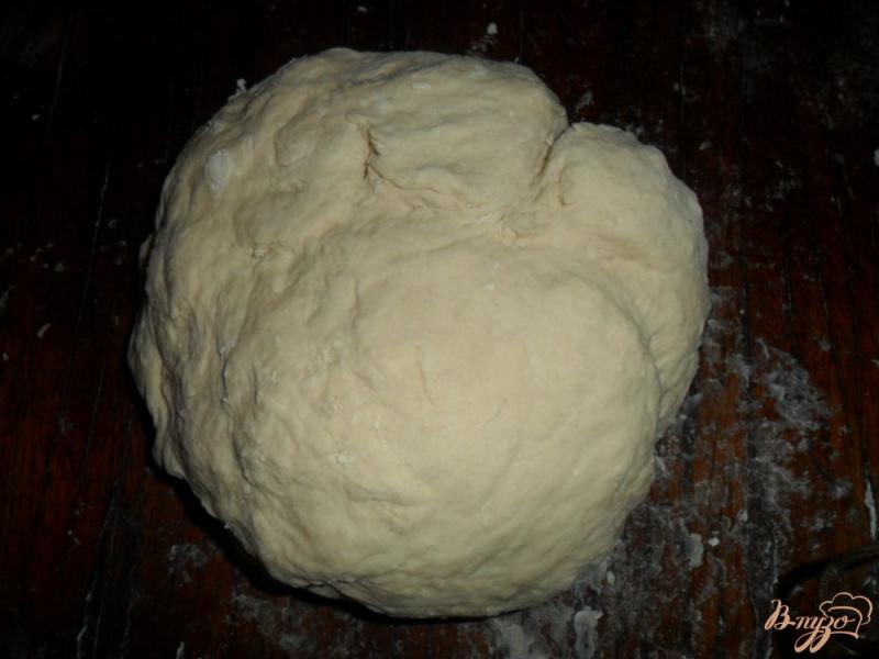 Фото приготовление рецепта: Пирог с грибами шаг №2