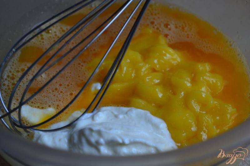 Фото приготовление рецепта: Вафли с лимонным курдом и шоколадными каплями шаг №3