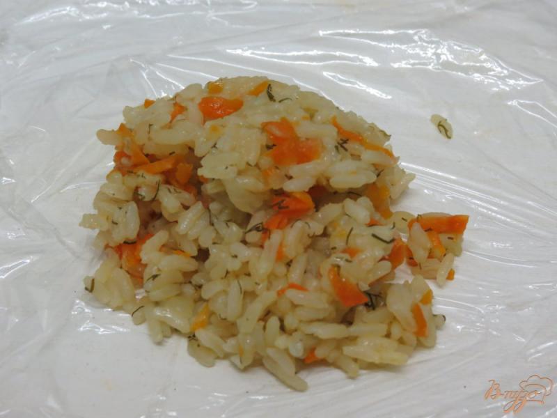 Фото приготовление рецепта: Рисовый гарнир с овощами шаг №5