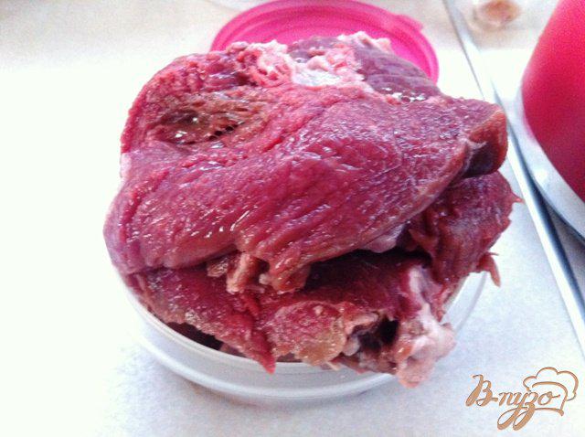 Фото приготовление рецепта: Мясо по-строгановски шаг №2