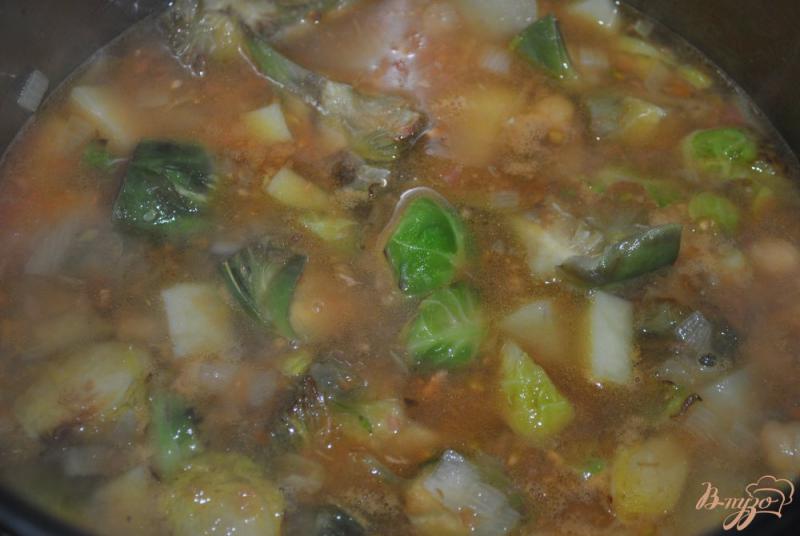 Фото приготовление рецепта: Суп-крем с брюссельской капустой и артишоками шаг №10