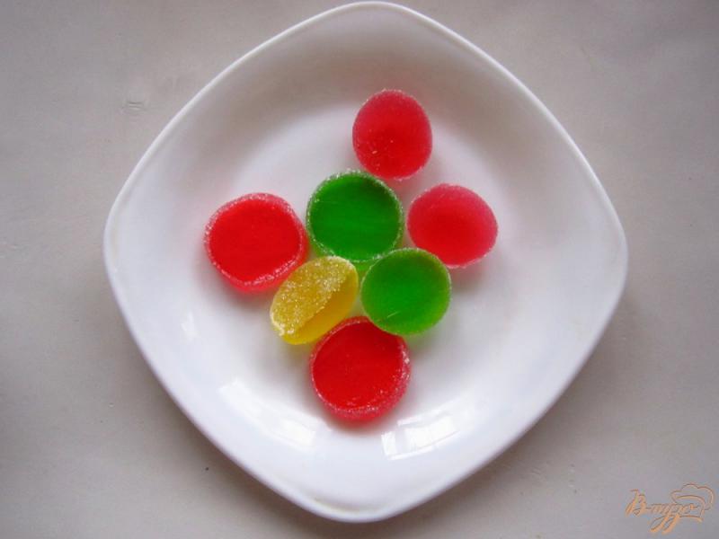Фото приготовление рецепта: Творожные конфеты с мармеладом шаг №2