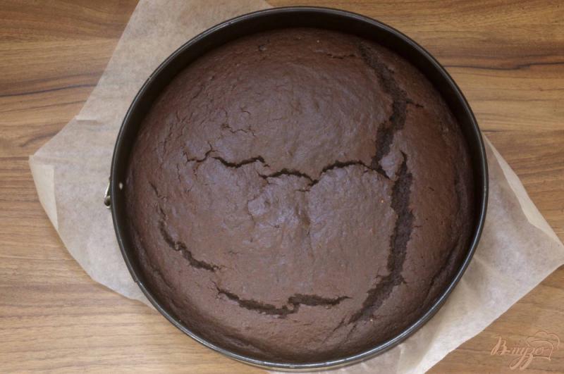 Фото приготовление рецепта: Торт «Шоколадный трюфель» шаг №5