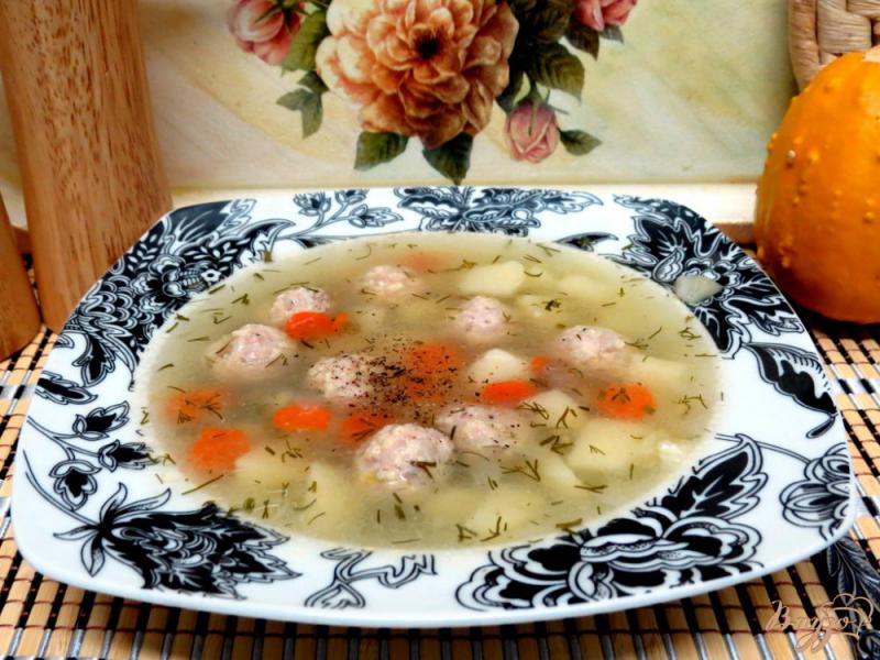 Фото приготовление рецепта: Суп с фрикадельками курино - сырными шаг №8