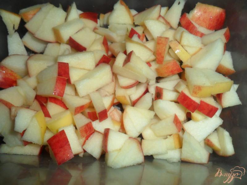 Фото приготовление рецепта: Рисовая запеканка с яблоками шаг №2
