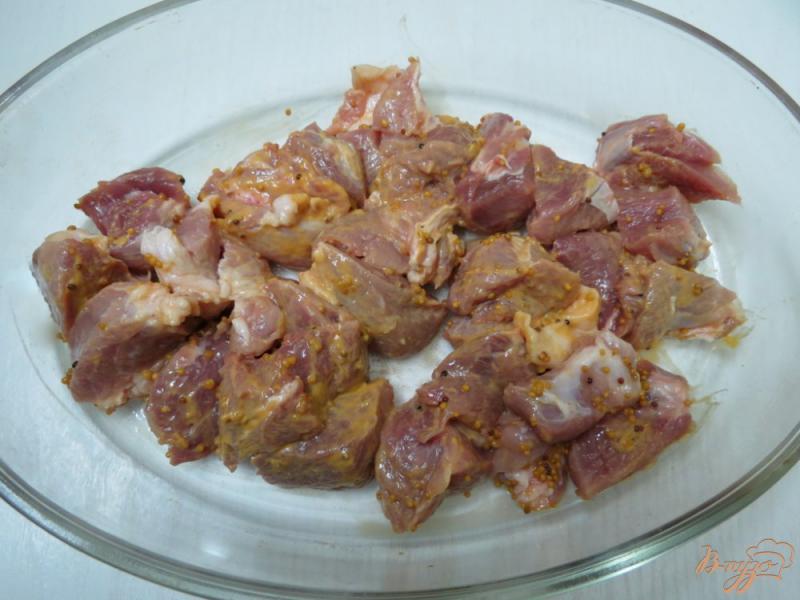 Фото приготовление рецепта: Свинина в остром пряном соусе шаг №3