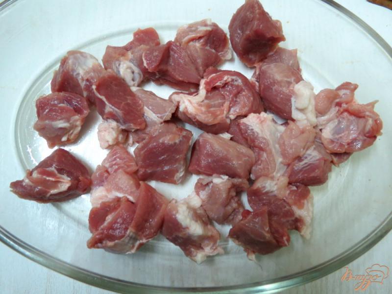 Фото приготовление рецепта: Свинина в остром пряном соусе шаг №2