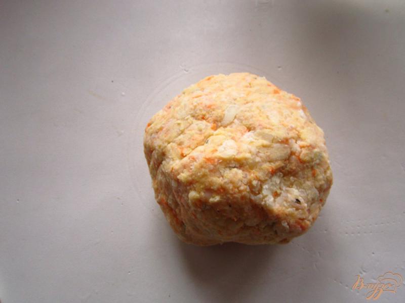 Фото приготовление рецепта: Соленое картофельное печенье шаг №5