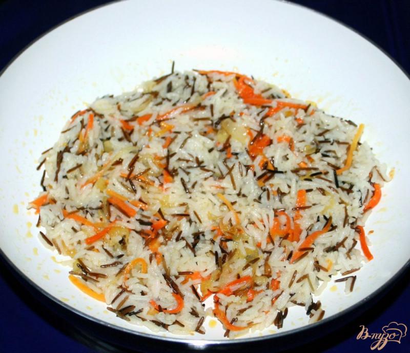 Фото приготовление рецепта: Мини-зразы с сырной начинкой с рисом и овощами «Птичье гнездо» шаг №8