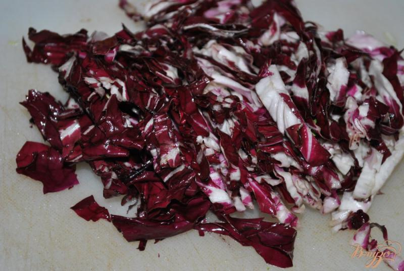 Фото приготовление рецепта: Салат с красной капустой шаг №1