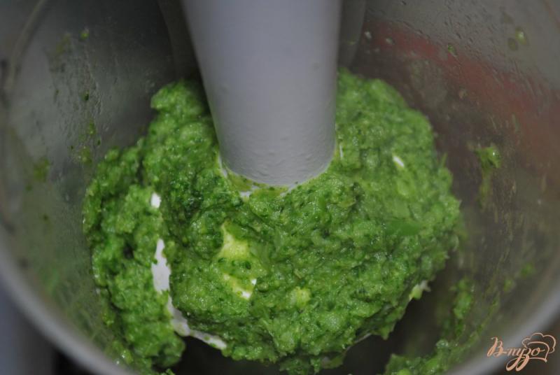 Фото приготовление рецепта: Свежая паста из брокколи шаг №2