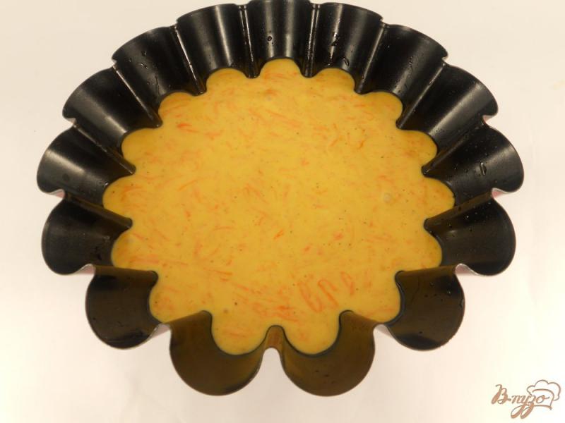Фото приготовление рецепта: Нежный тыквенный кекс с апельсиновой помадкой шаг №5