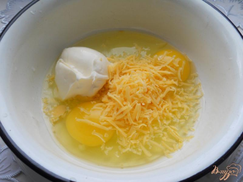 Фото приготовление рецепта: Цветная капуста с яйцами на сковороде шаг №3