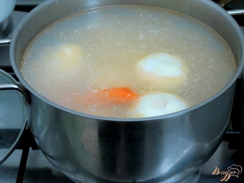 Фото приготовление рецепта: Суп из брюшек сёмги шаг №5