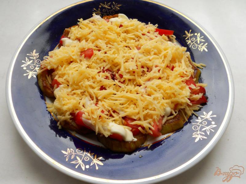 Фото приготовление рецепта: Салат из баклажанов с сыром шаг №3
