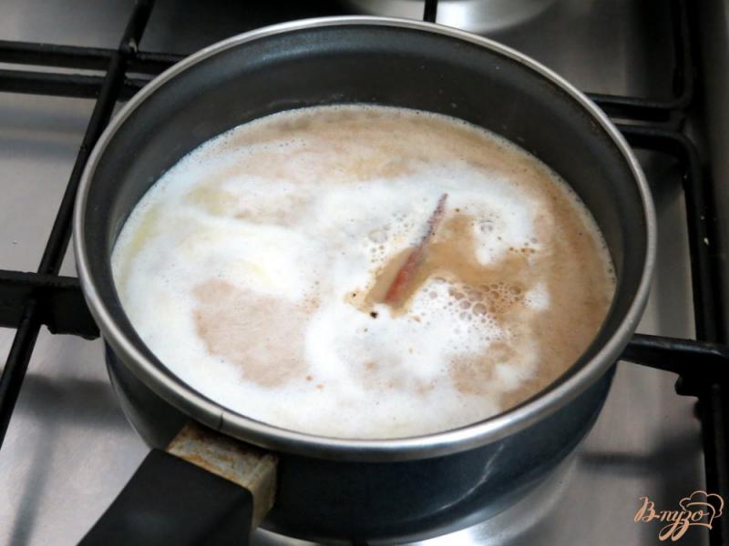 Фото приготовление рецепта: Кофе с белым шоколадом шаг №6