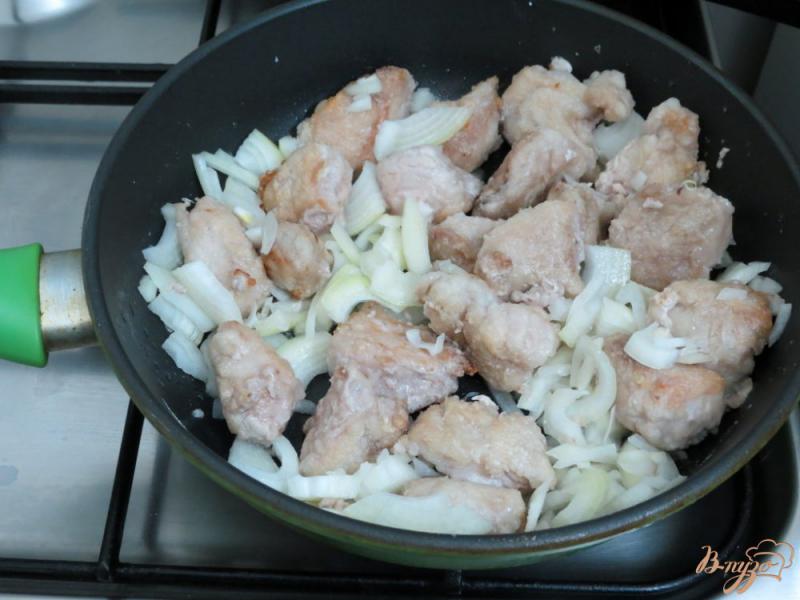 Фото приготовление рецепта: Свинина в остром соусе шаг №6