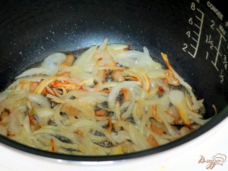 Фото приготовление рецепта: Картофель жареный на сале в мультиварке шаг №7