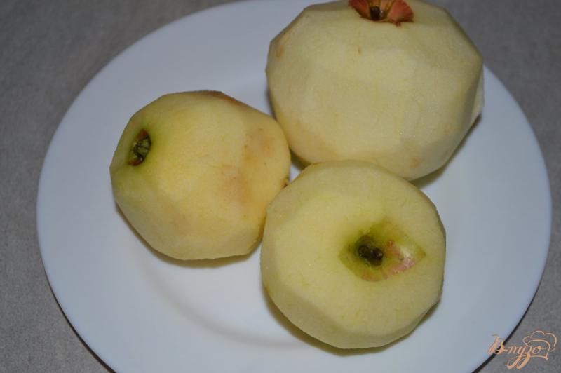 Фото приготовление рецепта: Песочный пирог с яблоками и корицей шаг №1