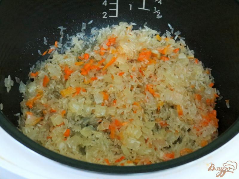 Фото приготовление рецепта: Рис с овощами в мультиварке шаг №5