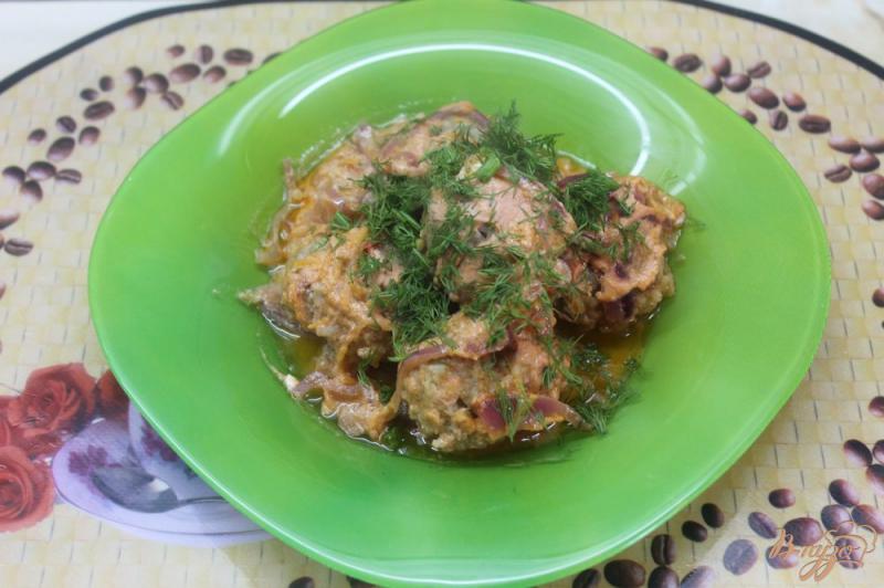 Фото приготовление рецепта: Тефтели в сметано - томатном соусе шаг №9