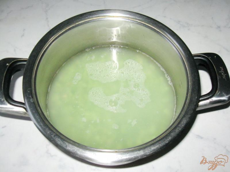 Фото приготовление рецепта: Суп из сухого зеленого гороха шаг №2