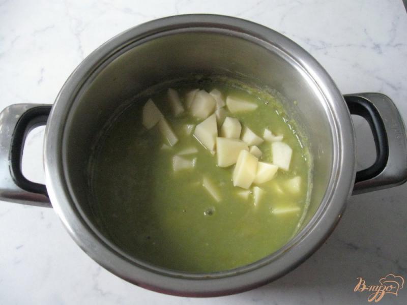 Фото приготовление рецепта: Суп из сухого зеленого гороха шаг №5