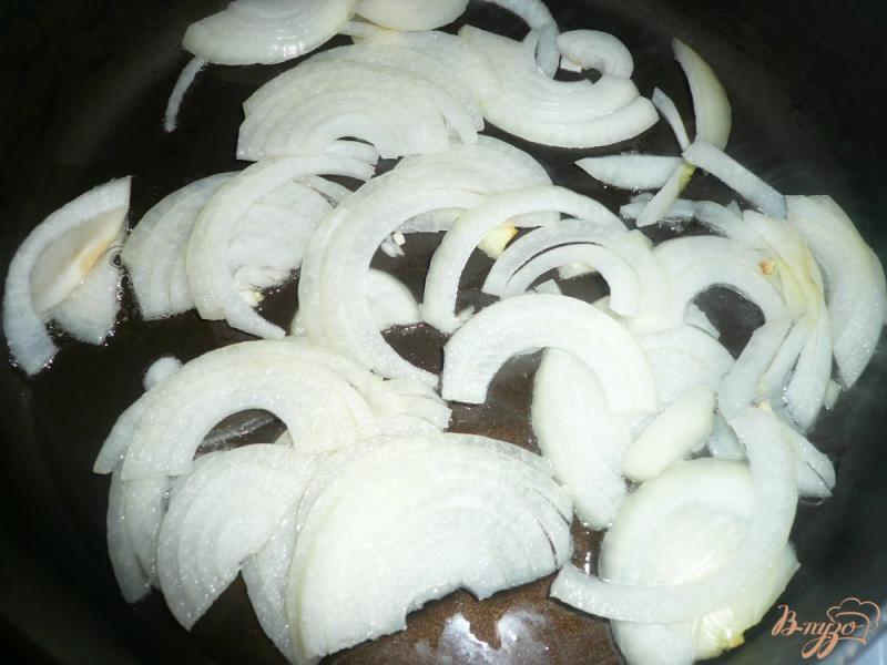 Фото приготовление рецепта: Кабачки в сметанном соусе шаг №3