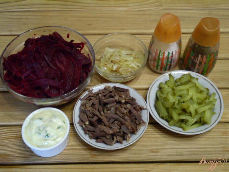 Фото приготовление рецепта: Салат из свеклы шаг №3