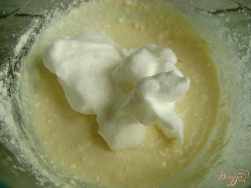 Фото приготовление рецепта: Творожные панкейки с йогуртом и гранатом шаг №5