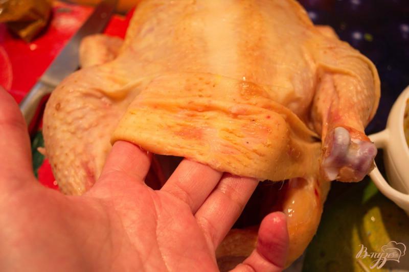 Фото приготовление рецепта: Курица запеченая с луковым сливочным соусом шаг №3