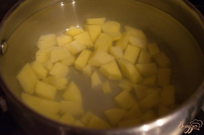 Фото приготовление рецепта: Грибной суп с орзо (ризони) шаг №2