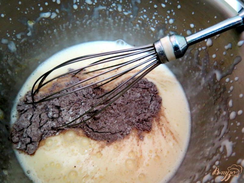 Фото приготовление рецепта: Торт суфле творожный шаг №4