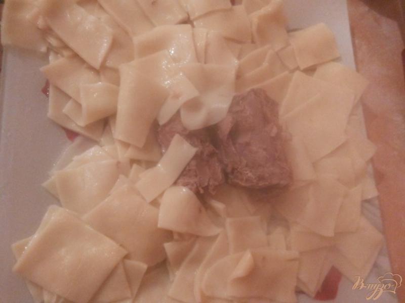Фото приготовление рецепта: Тонкий хинкал с бараниной и томатно-чесночным соусом шаг №9
