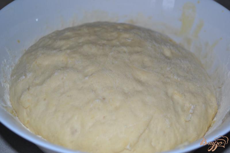 Фото приготовление рецепта: Пышный капустный пирог шаг №7
