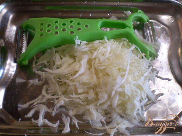 Фото приготовление рецепта: Салат капустный со свеклой шаг №2