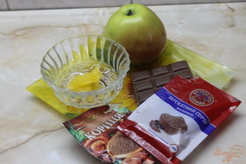 Фото приготовление рецепта: Запеченное яблоко с медом и специями в шоколаде шаг №1