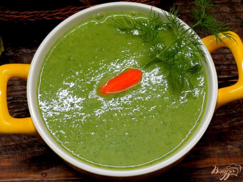 Фото приготовление рецепта: Суп пюре из горошка и шпината шаг №9