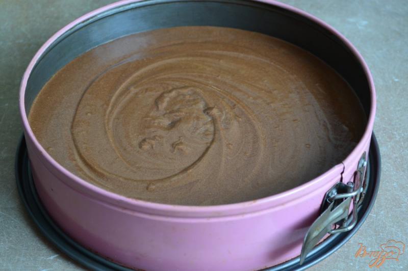 Фото приготовление рецепта: Шоколадный пирог с темным пивом Guinness шаг №9