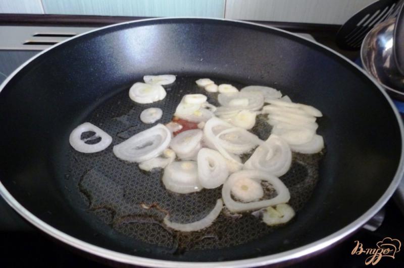 Фото приготовление рецепта: Овощные спринг-роллы  и грибами и рисом шаг №1