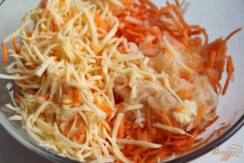 Фото приготовление рецепта: Тарталетки с морковным салатом шаг №4