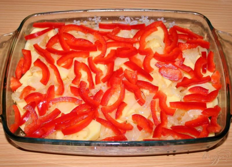 Фото приготовление рецепта: Картофель,запеченный с лососем шаг №8