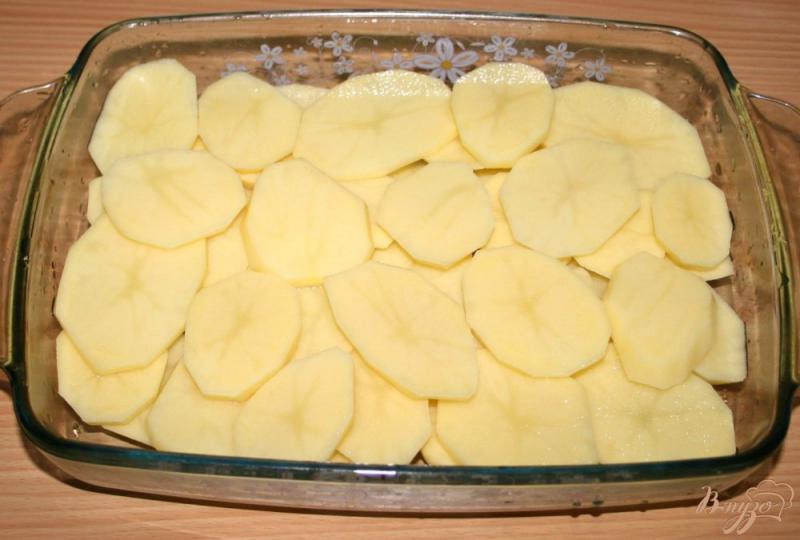 Фото приготовление рецепта: Картофель,запеченный с лососем шаг №6