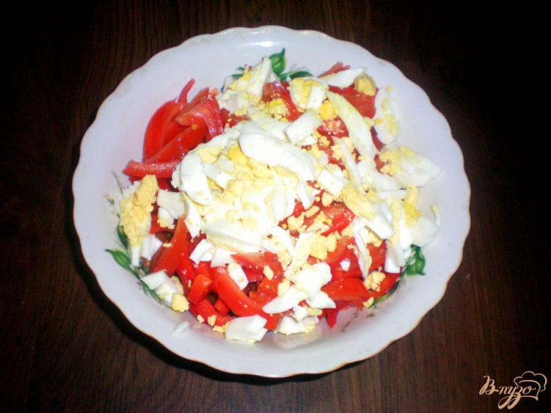 Фото приготовление рецепта: Салат с фасолью шаг №4